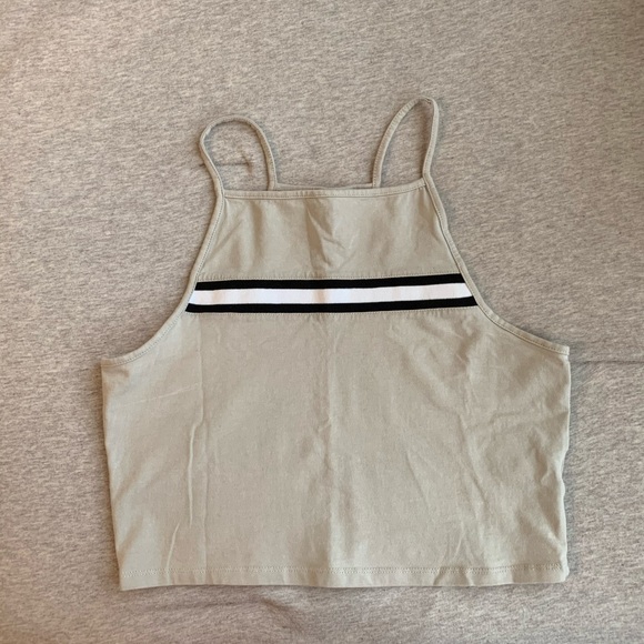 H&M crop top - Picture 1 of 4